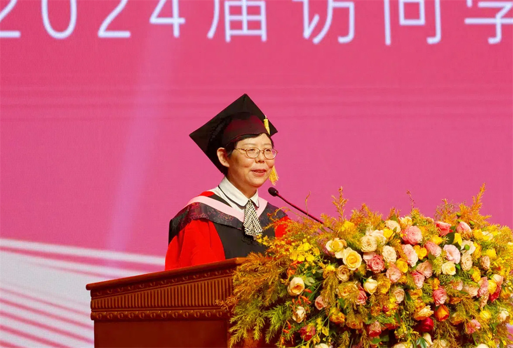 5.导师代表，beat365中文官网话剧研究所所长、博士生导师宋宝珍发言 刘博文摄.jpg